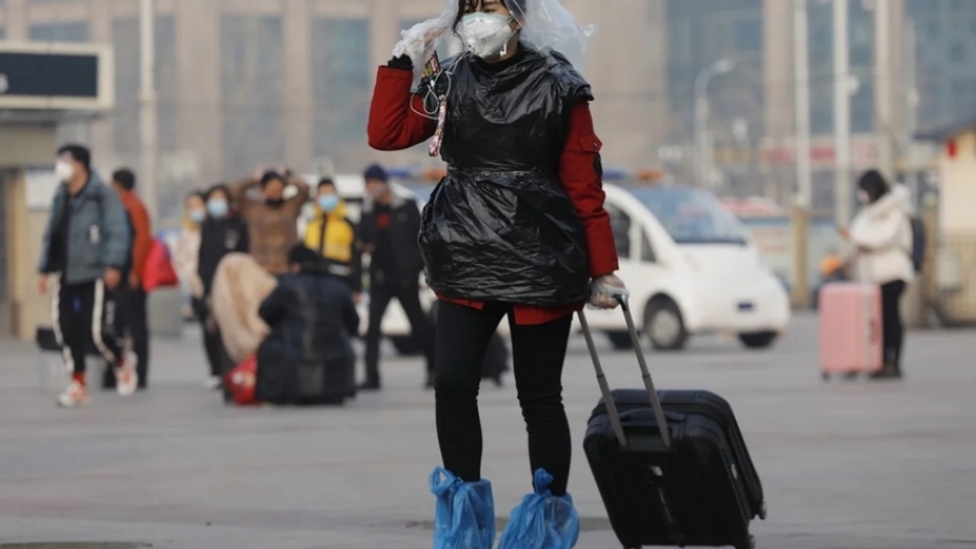 Trung Quốc sẽ xét nghiệm Covid-19 tất cả bệnh nhân bị sốt