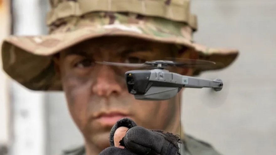 Phi cơ không người lái siêu nhỏ và lợi hại trong tác chiến bộ binh