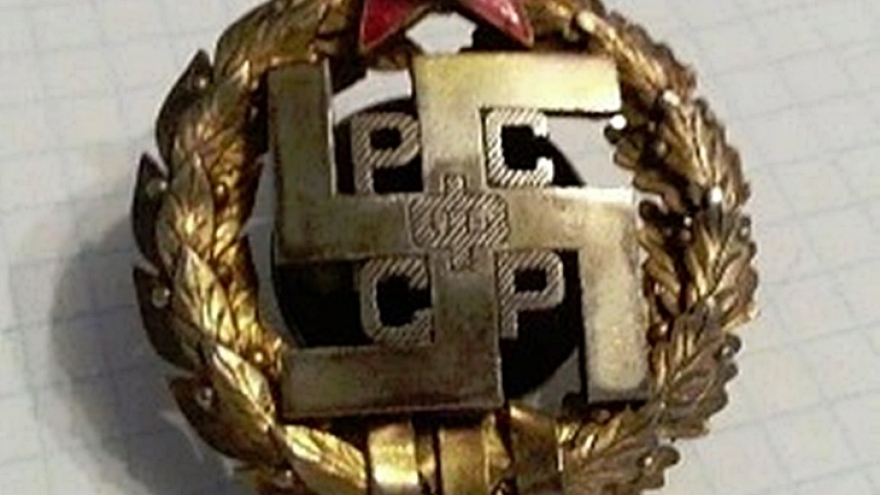 Bất ngờ về chữ thập ngoặc được sử dụng phổ biến ở cả Liên Xô