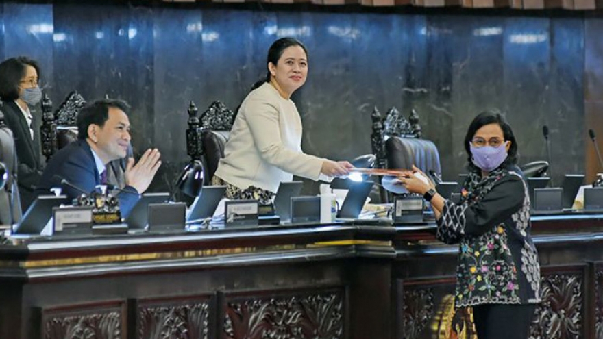 Bộ trưởng Tài chính thay mặt Tổng thống Indonesia tại Toà hiến pháp