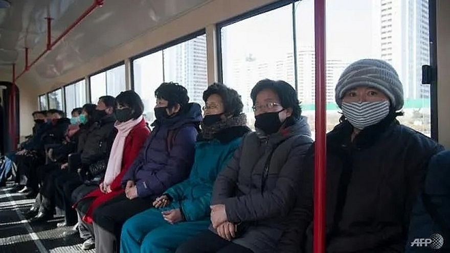 Truyền thông Triều Tiên kêu gọi người dân cảnh giác phòng dịch Covid-19