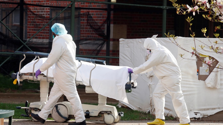 Số ca tử vong tại Mỹ tăng vọt, thêm hơn 3.100 trong 24 giờ qua