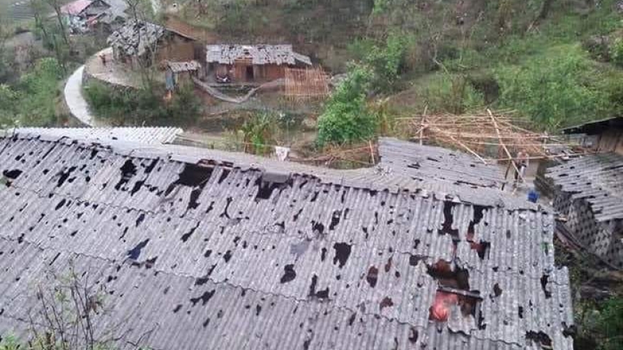 Mưa đá, dông lốc ở Lai Châu làm thiệt hại hơn 20 tỷ đồng