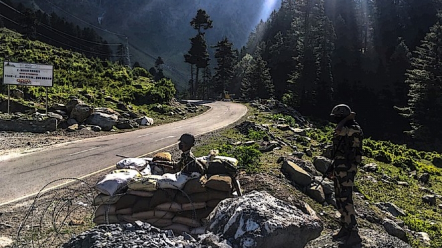 Ấn Độ và Trung Quốc hạ nhiệt căng thẳng tại khu vực biên giới