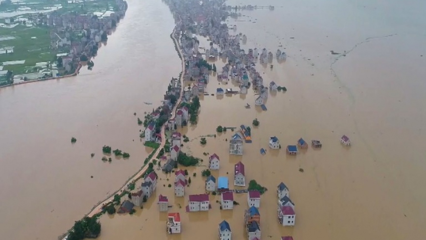 Mưa lũ tàn phá nhiều khu vực ở Trung Quốc, gần 38 triệu người bị ảnh hưởng