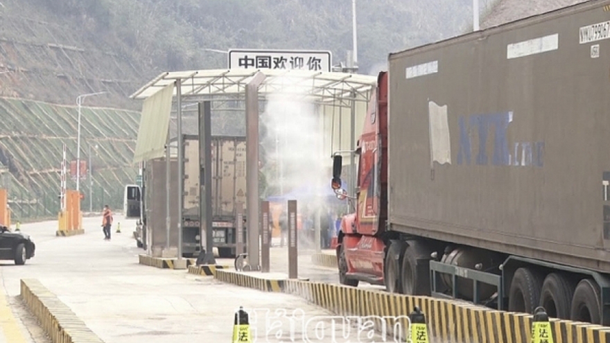 Lưu ý khi chở hàng hóa từ Việt Nam sang cửa khẩu Pò Chài (Trung Quốc)