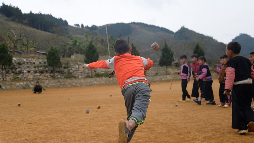 Khó khăn trong phòng, chống bệnh lây truyền từ mẹ sang con ở Sơn La