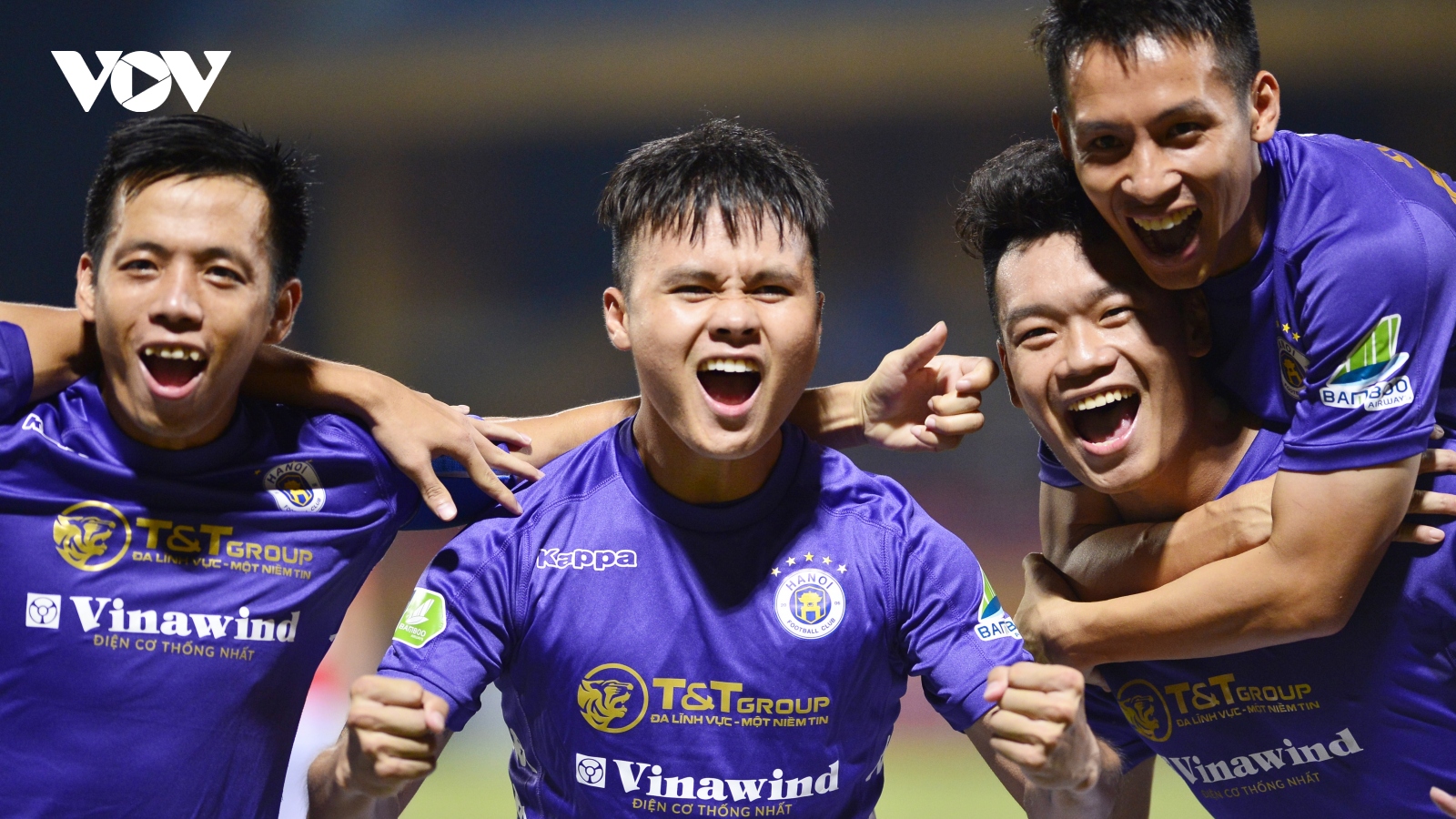 Viettel không có cửa đá đôi công với Hà Nội FC