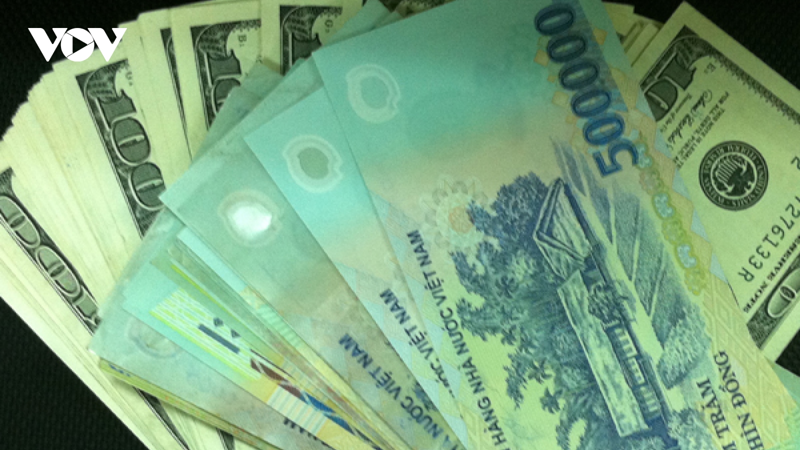 Giá USD tăng nhẹ phiên giao dịch đầu tuần 28/9