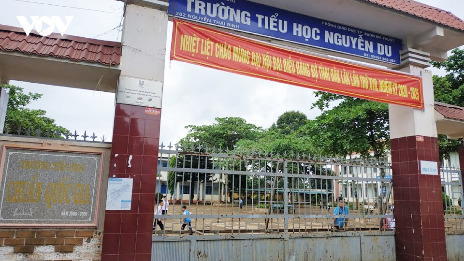 Xử lý nghiêm giáo viên đánh học sinh lớp 3 trong giờ Toán
