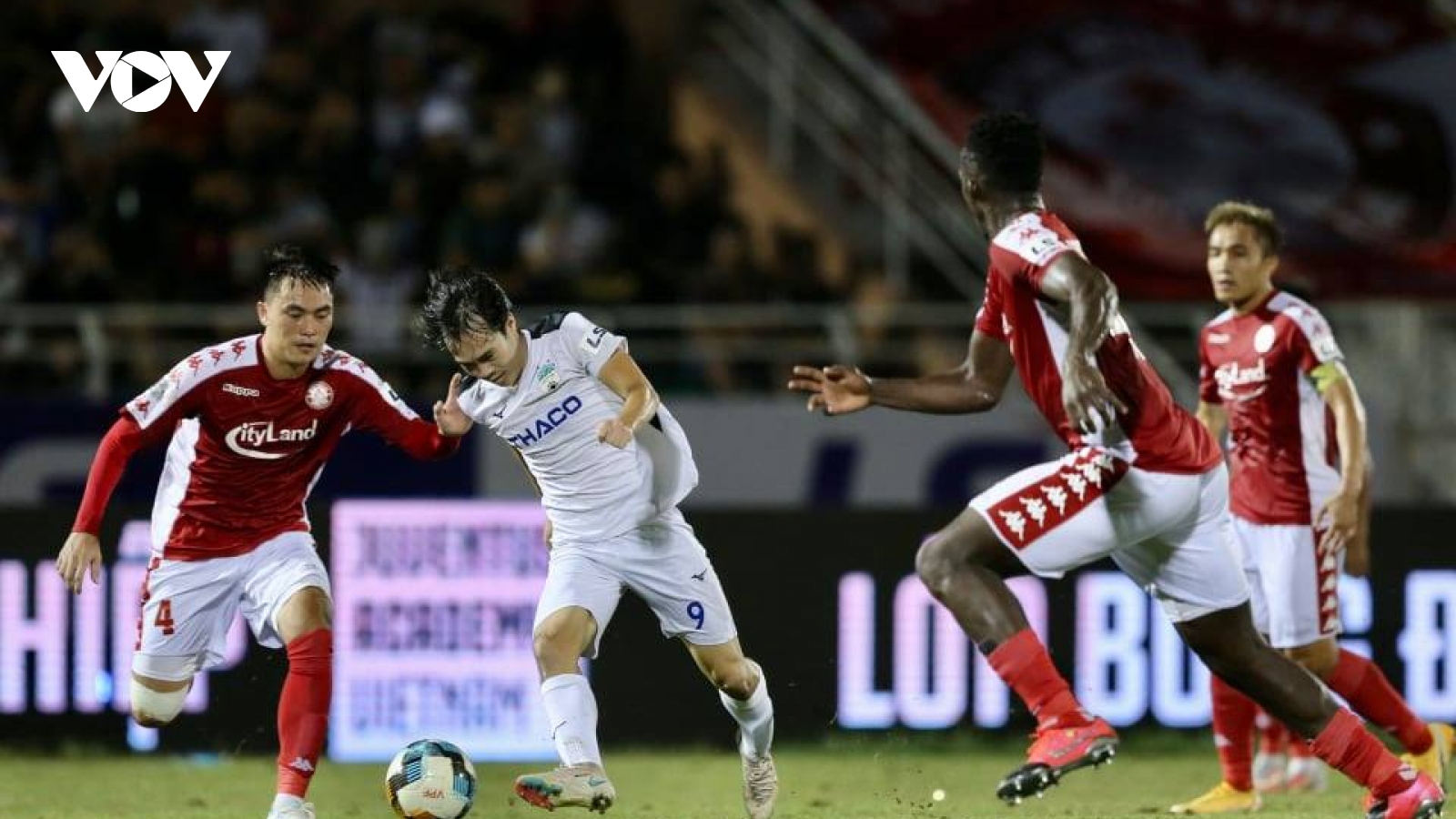 Văn Toàn: "Tôi cảm thấy có lỗi với CĐV HAGL"