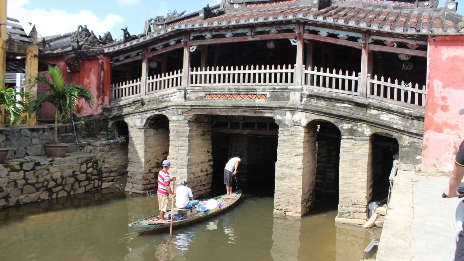 Nhiều di tích ở Hội An xuống cấp trầm trọng sau mưa lũ