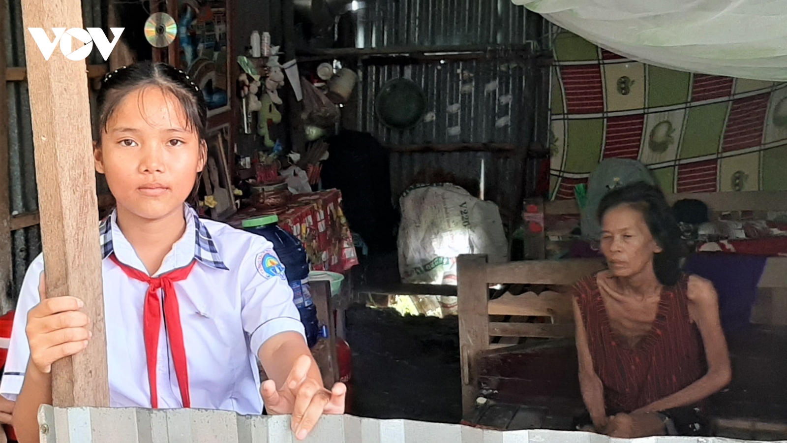 Cô học trò học giỏi nhưng gặp nhiều bất hạnh