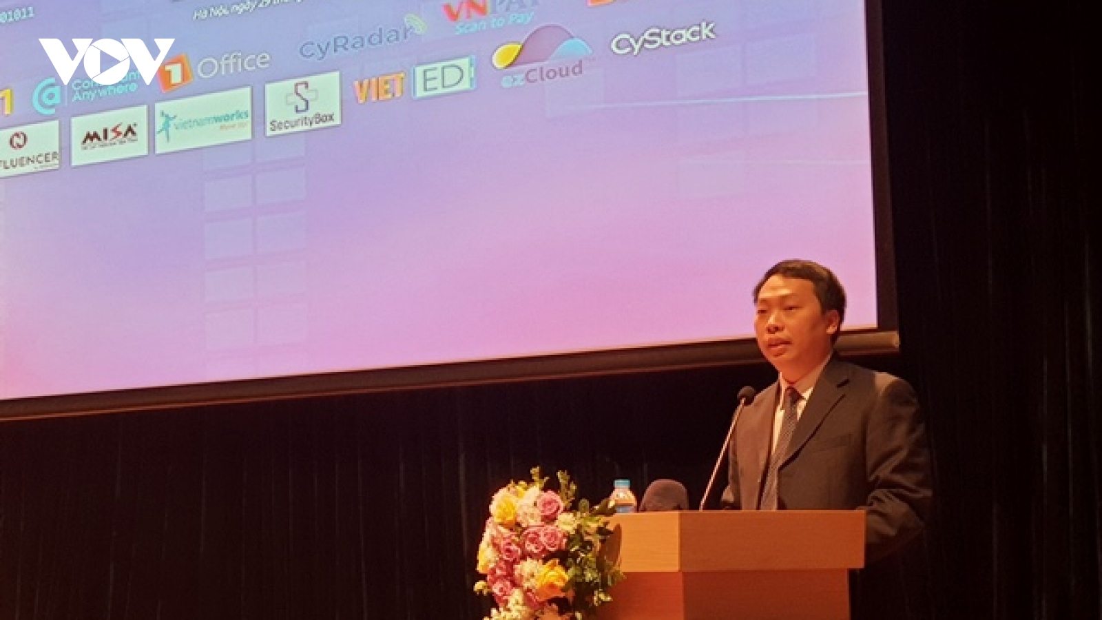 Khởi động Chương trình hỗ trợ doanh nghiệp nhỏ và vừa chuyển đổi số