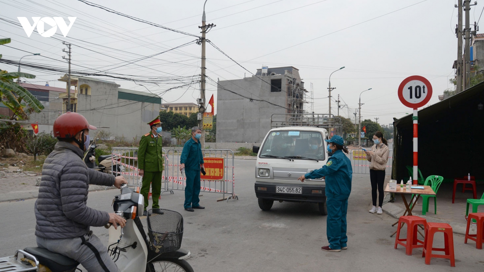 TP Chí Linh vắng vẻ trong vòng phong tỏa phòng chống COVID-19