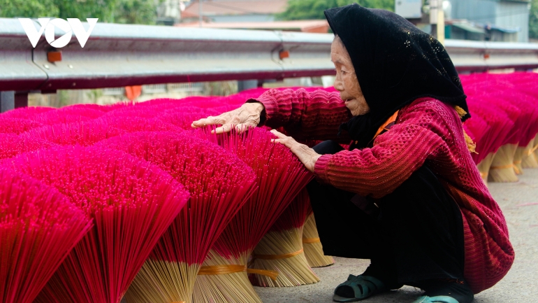 Làng hương Quảng Phú Cầu tất bật những ngày cuối năm