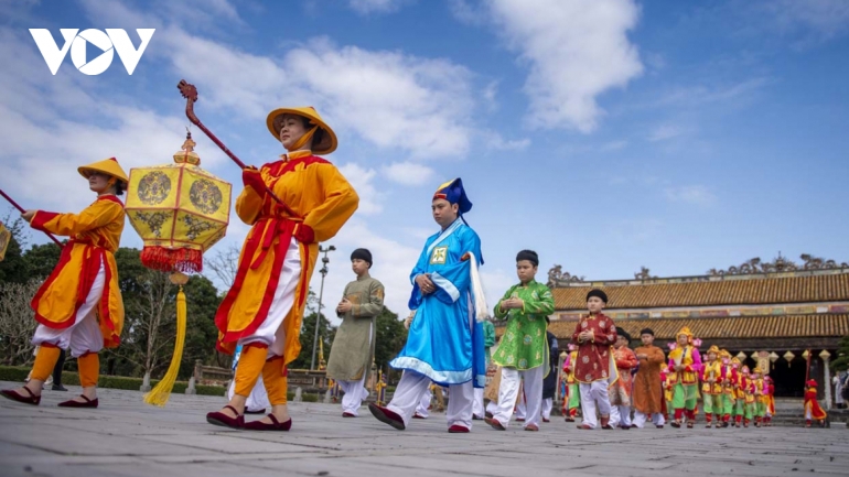 Tet customs in Nguyen royal court come to life in Hue