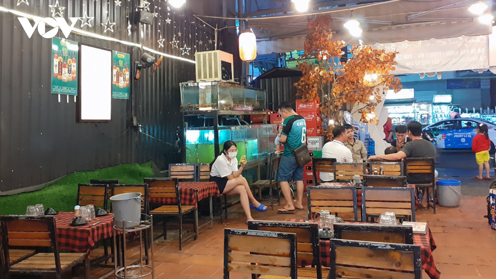 TP. HCM cho phép hoạt động trở lại một số dịch vụ từ ngày 1/3