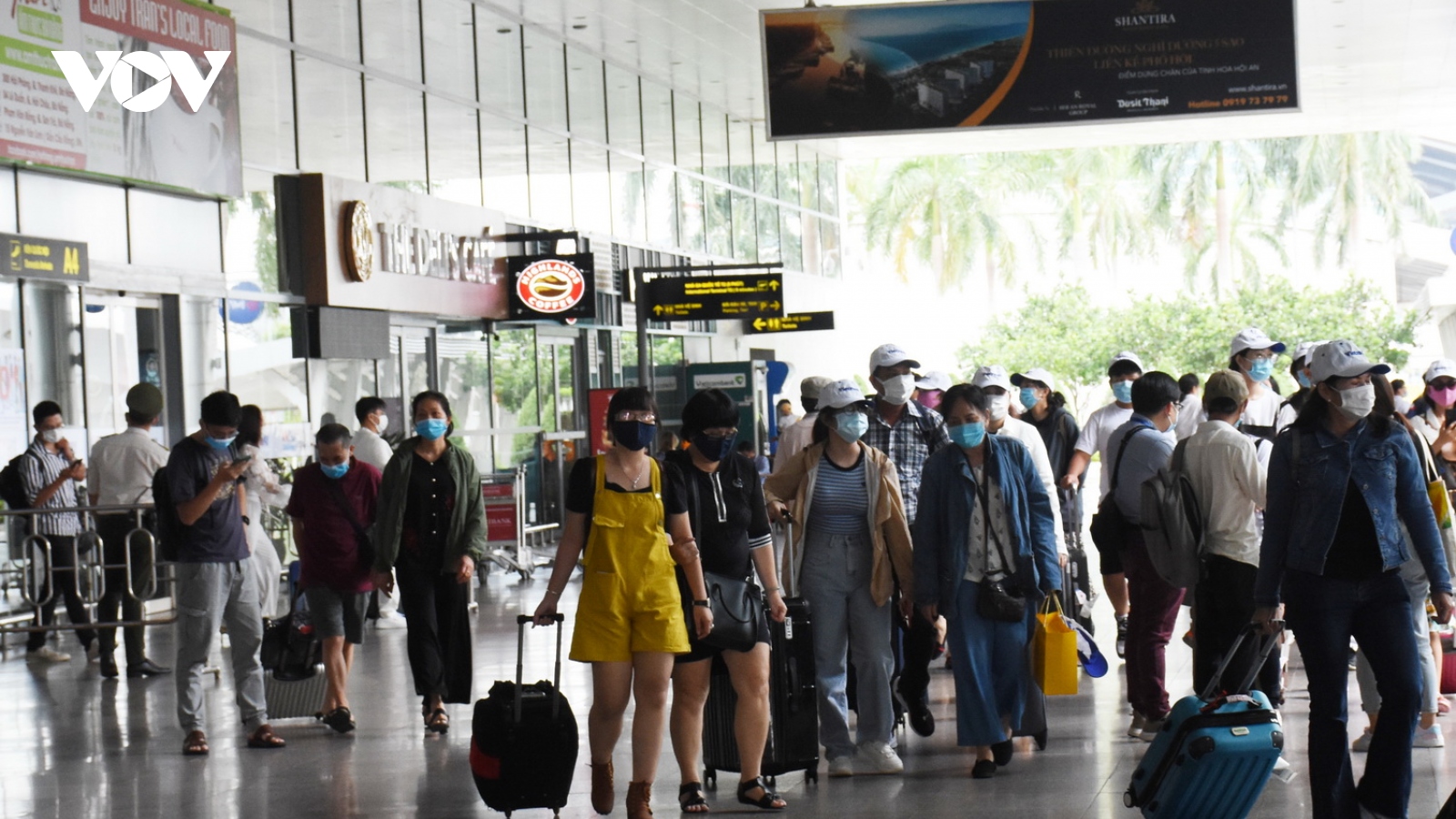 Du khách bắt đầu đổ về Đà Nẵng nghỉ lễ