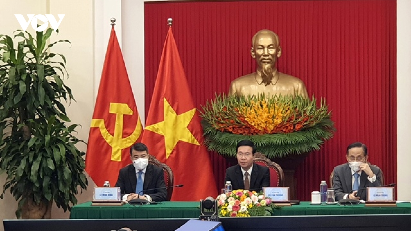 Ông Võ Văn Thưởng dự Hội nghị bàn tròn trực tuyến các chính đảng Nga-ASEAN