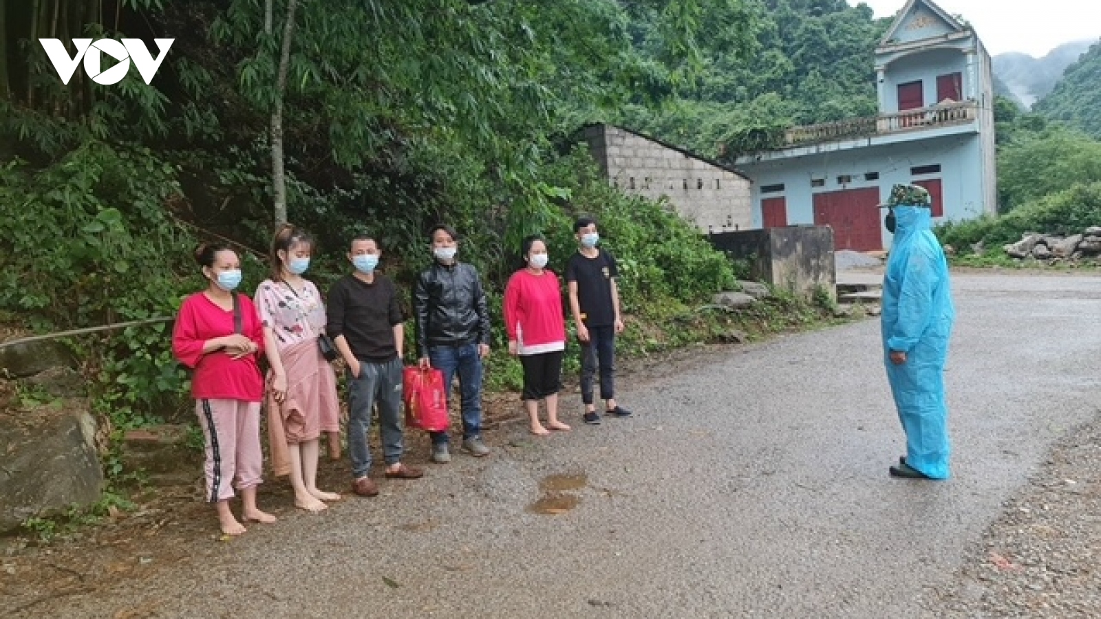 Nóng chống xuất nhập cảnh trái phép qua biên giới