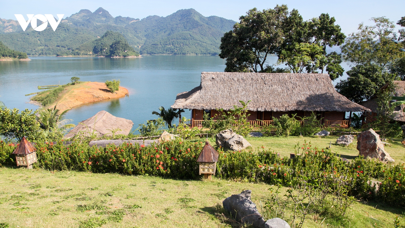 Nâng cao hiệu quả phát triển du lịch ở Hòa Bình