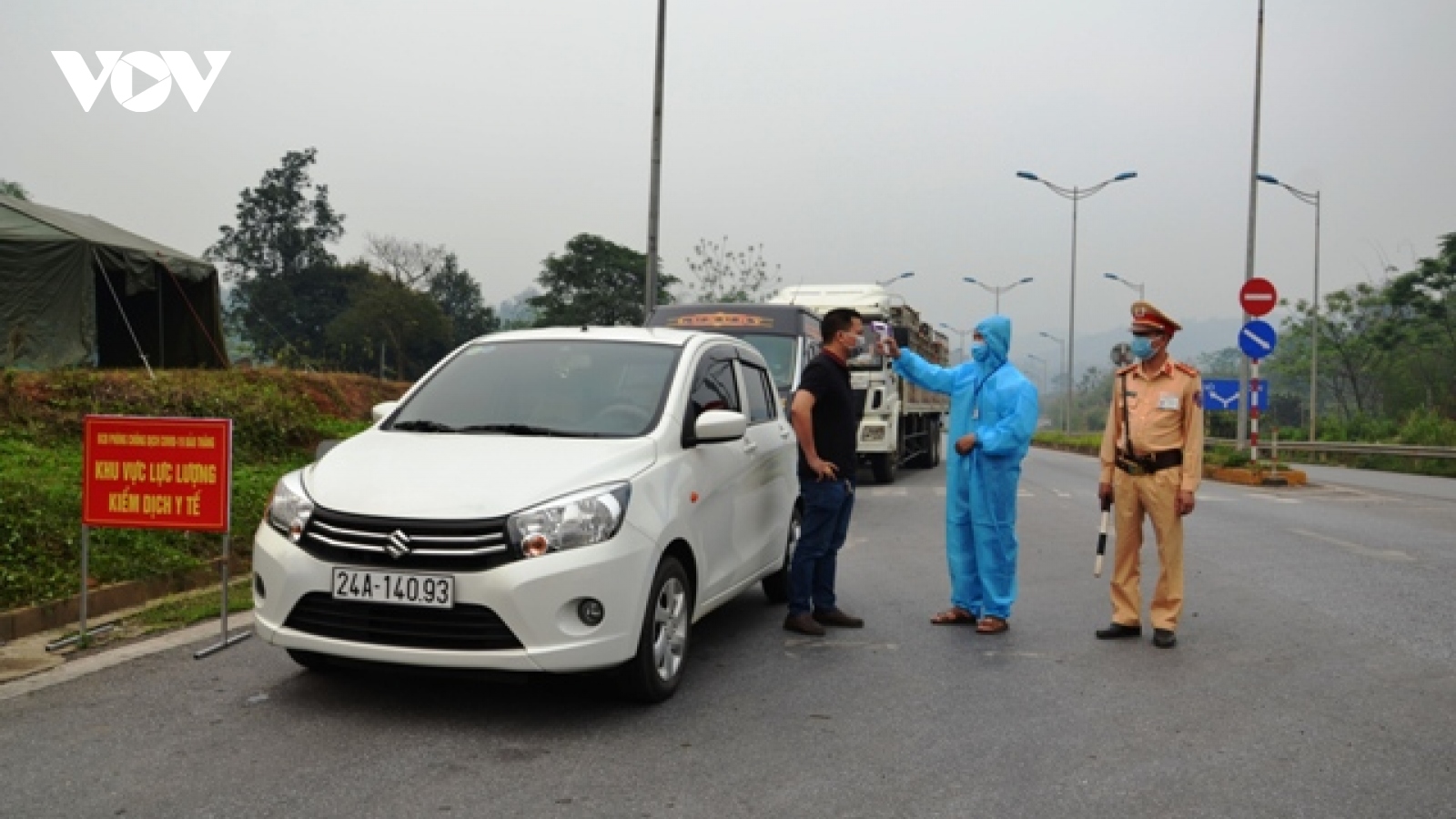 Hà Nội lập 22 chốt kiểm dịch: Người dân nên khai báo y tế trước để tránh ùn tắc