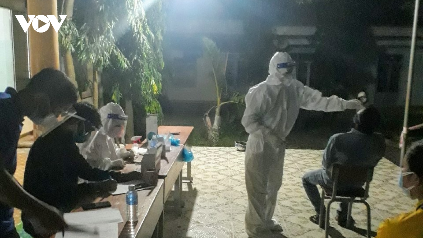 Đắk Lắk phong tỏa thêm 2 buôn vùng sâu vì ghi nhận 17 ca nghi nhiễm SARS-CoV-2