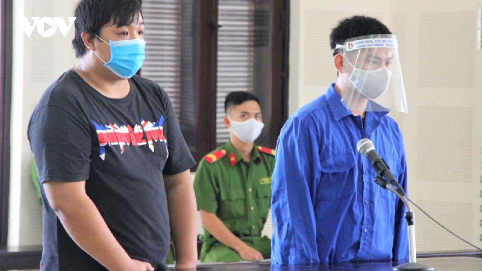 2 thanh niên lĩnh 16 năm tù về tội "giết người" trong lúc đi đòi chó thất lạc