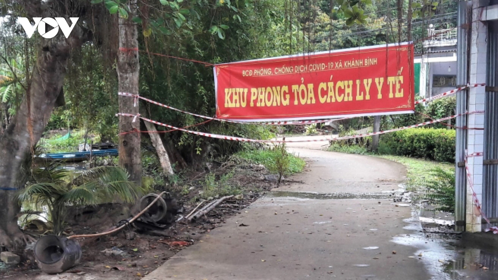 Bị phạt 1 năm tù vì làm lây lan dịch cho 5 người thân