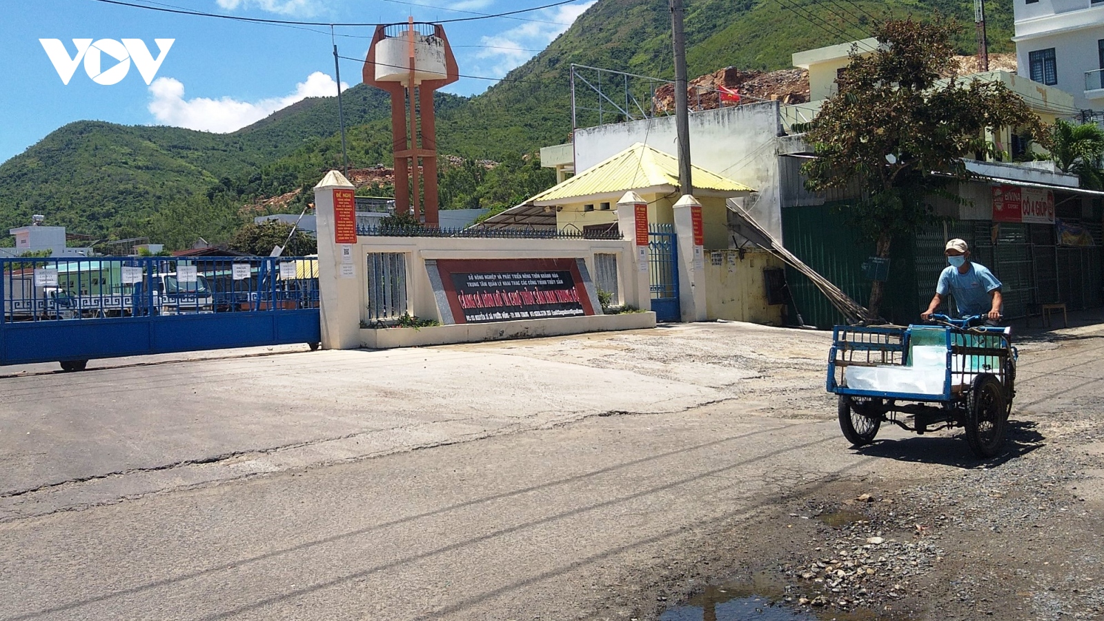 Hàng chục ngàn người tại TP. Nha Trang chưa được nhận hỗ trợ