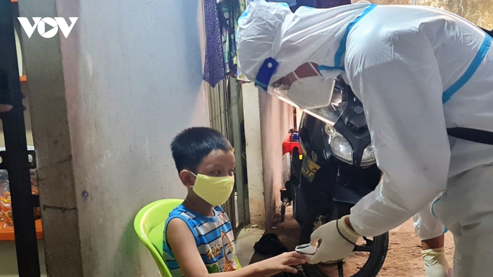 Ca bệnh tăng nhanh, thành phố Cà Mau có nguy cơ quá tải điều trị F0