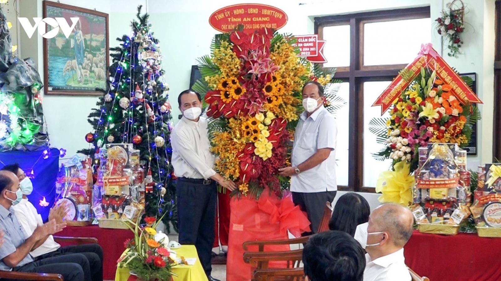 Bà con giáo dân đón Giáng Sinh đảm bảo an toàn trong bối cảnh dịch bệnh