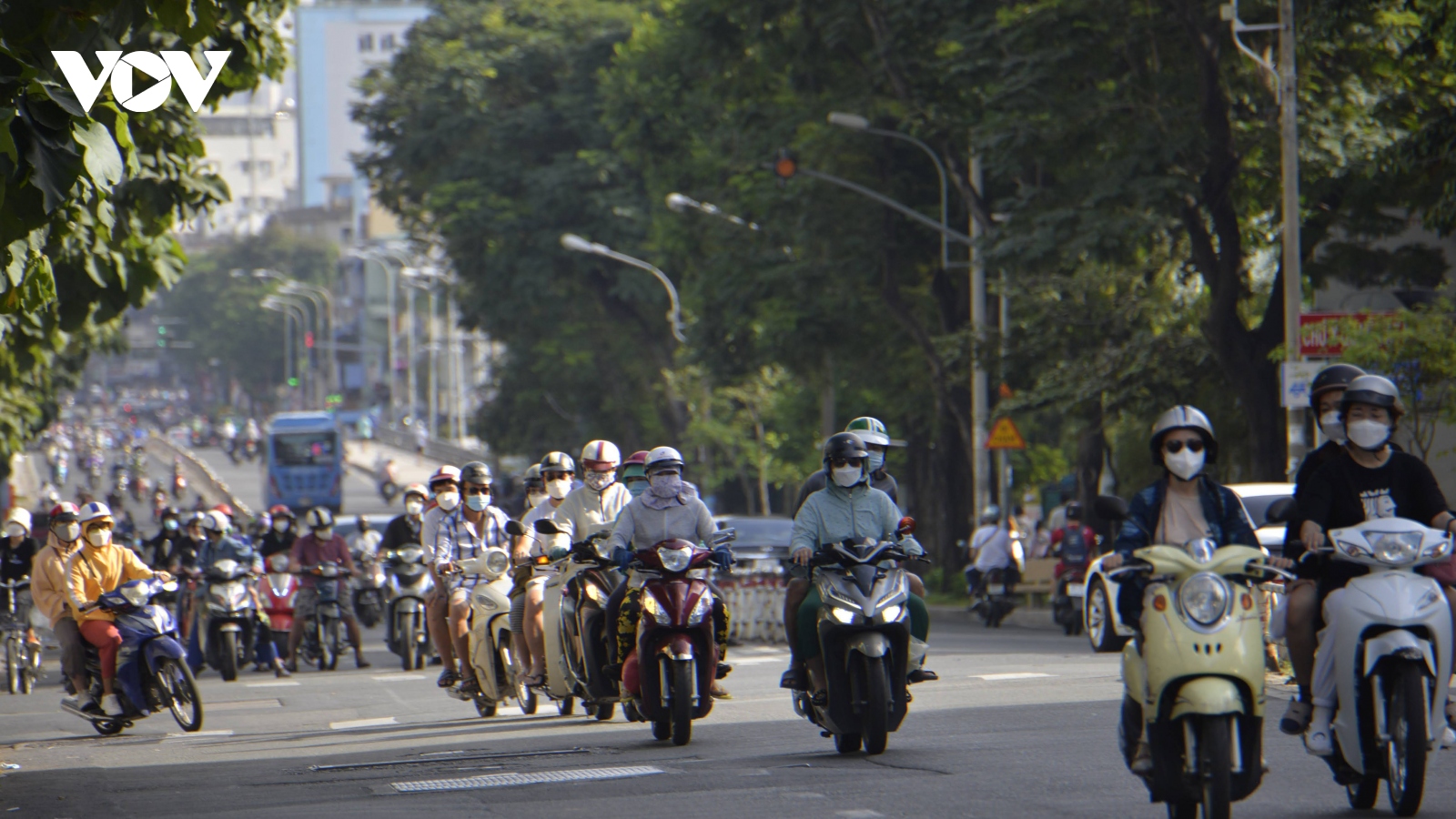 TP.HCM vẫn ở cấp độ dịch thứ 2, 1 quận tăng cấp độ