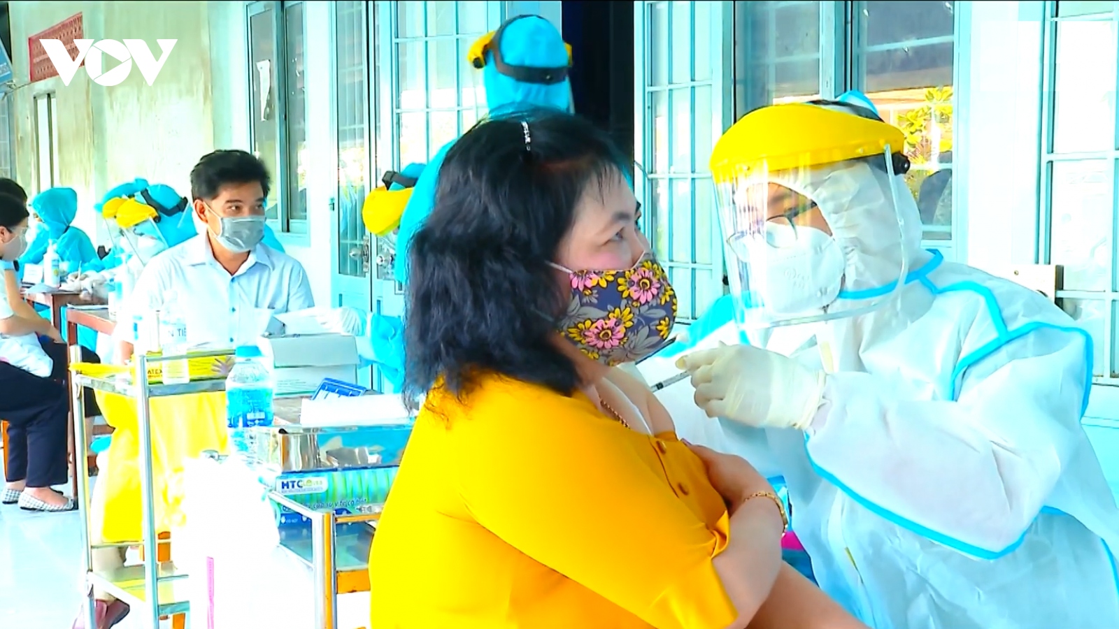 Tình hình dịch tại Vĩnh Long giảm từ cấp độ 3 xuống cấp độ 2