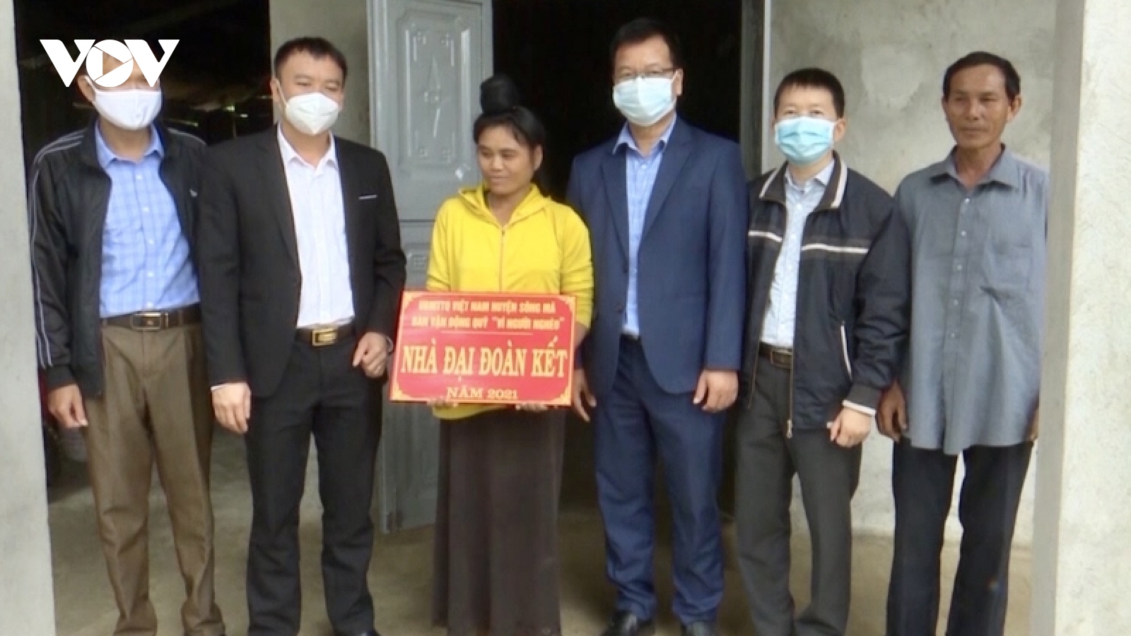 Xuân ấm trên những ngôi nhà đại đoàn kết ở biên giới Sông Mã