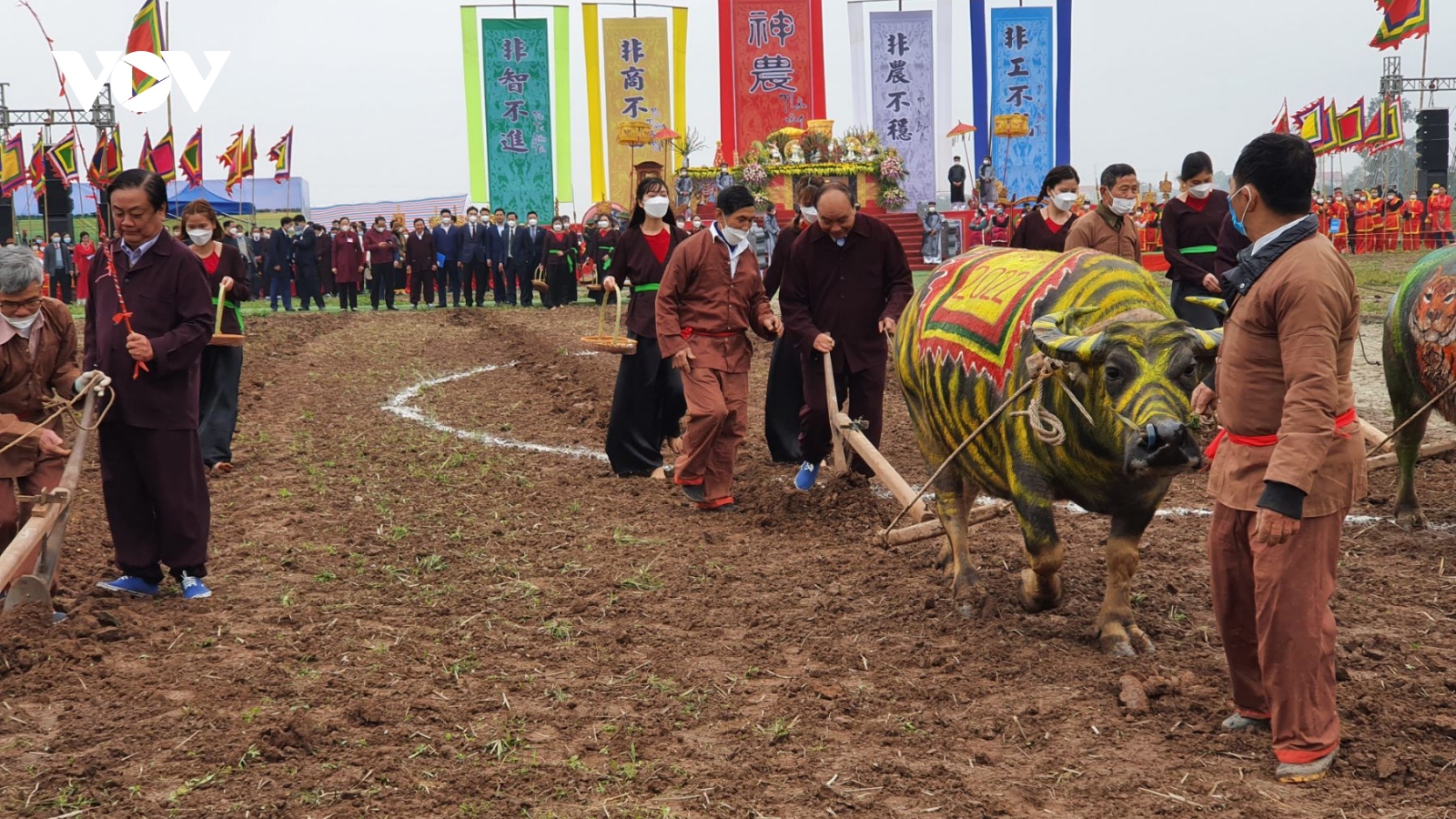 Chủ tịch nước Nguyễn Xuân Phúc dự Lễ Tịch điền Đọi Sơn