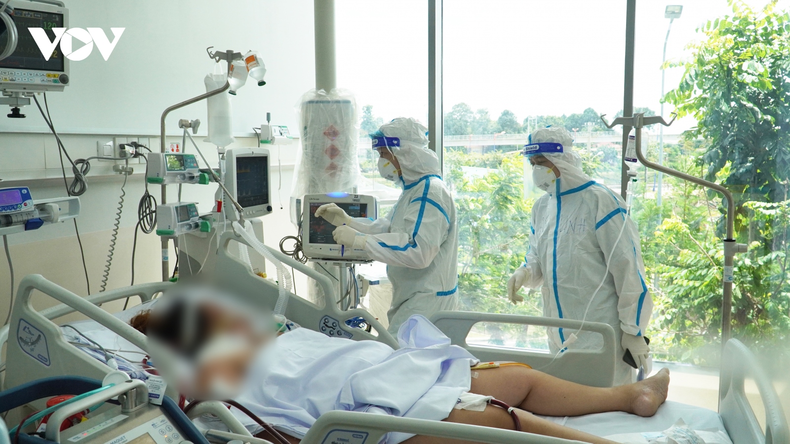 Chấn chỉnh tình trạng loạn giá khám hậu COVID-19 ở TP.HCM