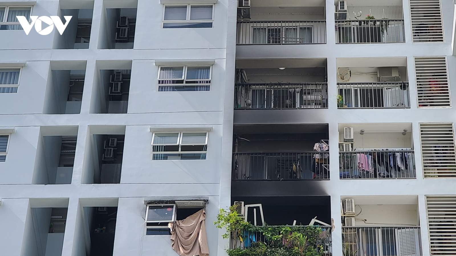 Cháy chung cư Carillon 5: Nghi 2 mẹ con đốt căn hộ rồi tự tử