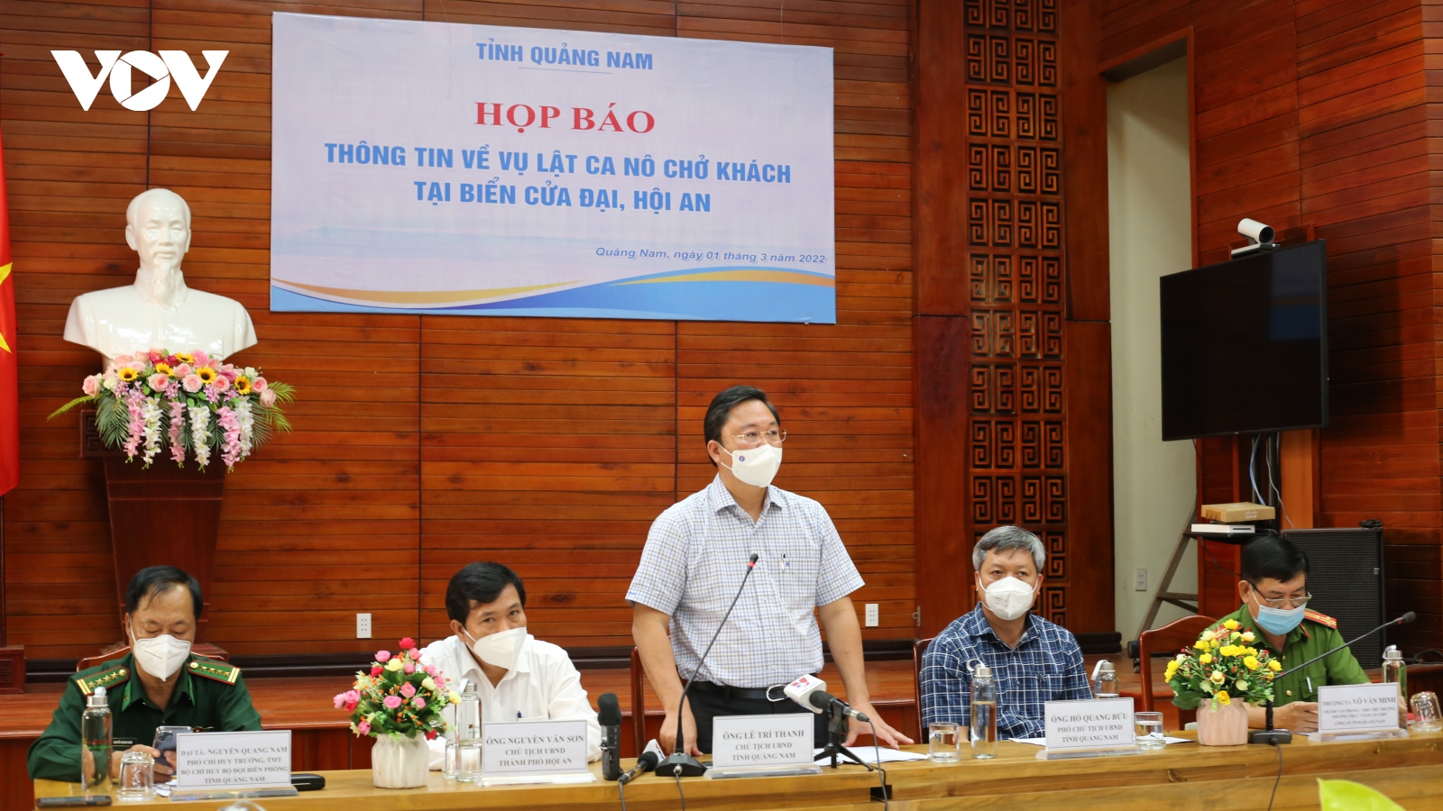 Chủ tịch tỉnh Quảng Nam nhận trách nhiệm và xin lỗi gia đình các nạn nhân vụ chìm ca nô