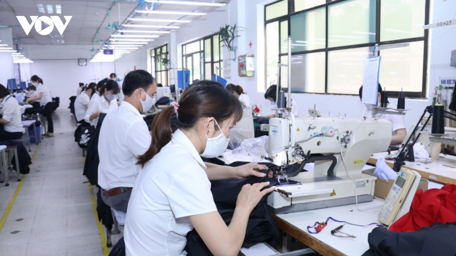 Tăng lương tối thiểu vùng - cần tính toán hợp lý