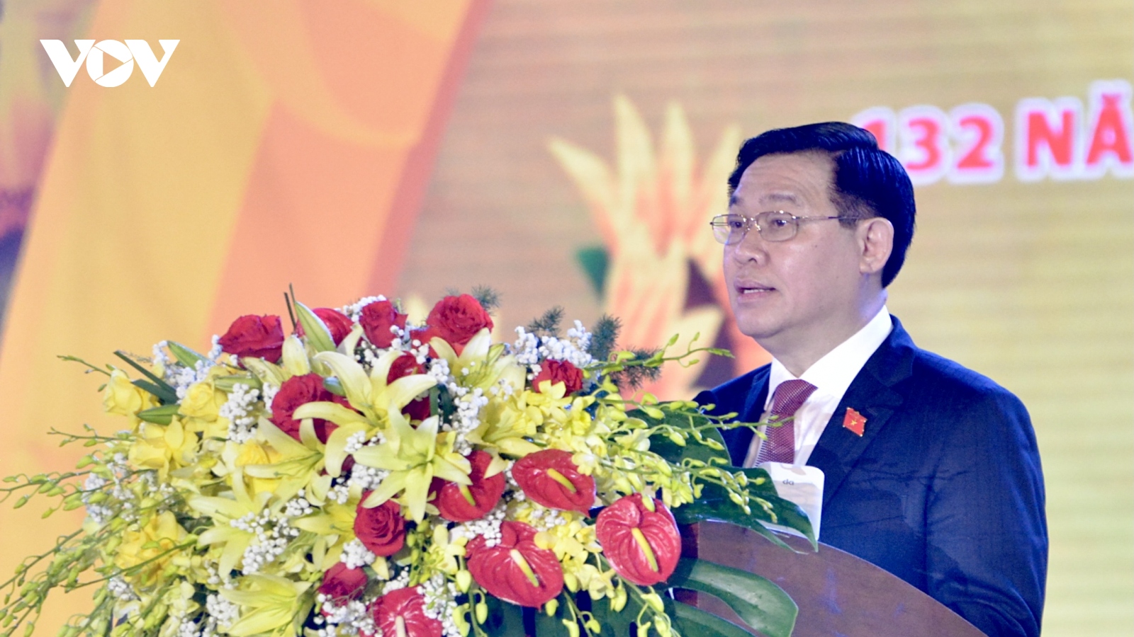 Chủ tịch Quốc hội Vương Đình Huệ dự Lễ kỷ niệm 30 năm tái lập tỉnh Trà Vinh