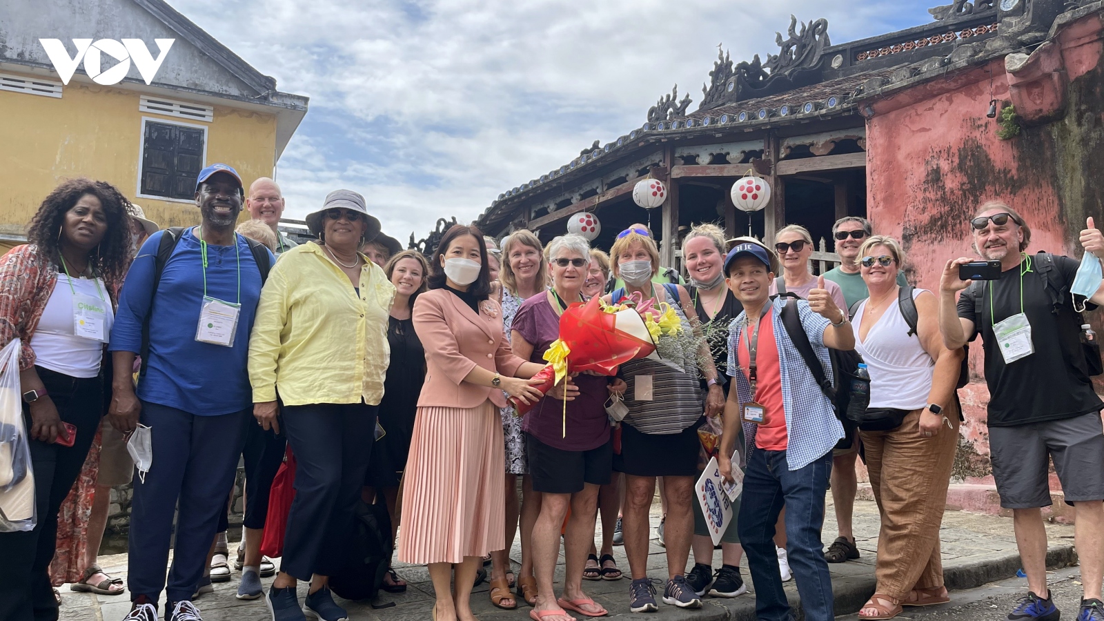 126 du khách Mỹ đã đến tham quan phố cổ Hội An