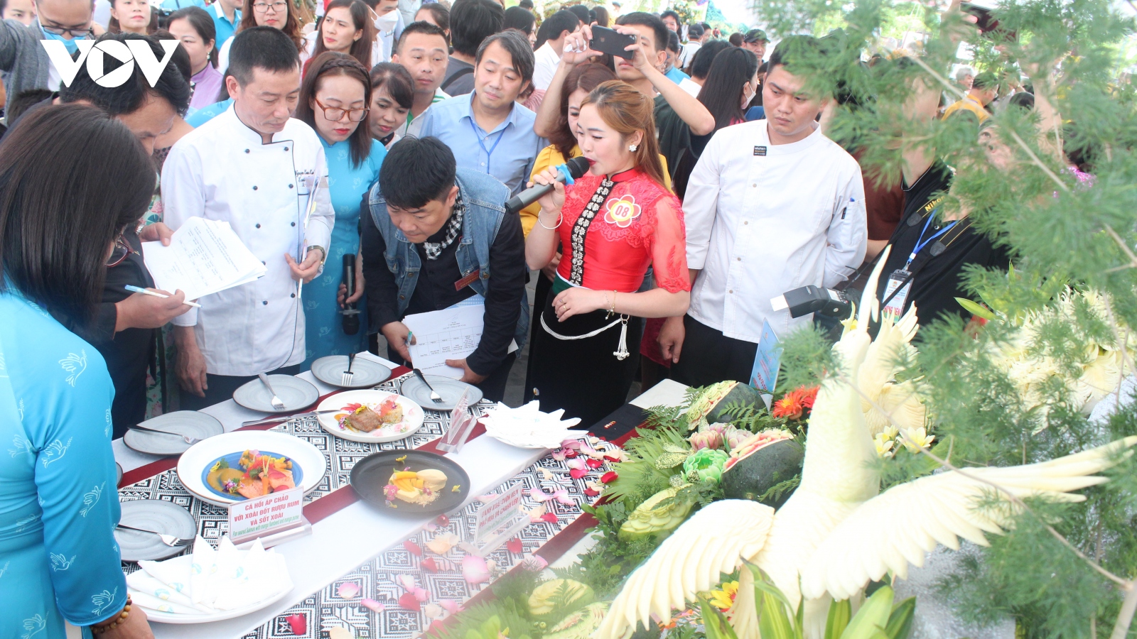 Ấn tượng văn hóa ẩm thực Tây Bắc tại cuộc thi Món ngon chế biến từ trái cây