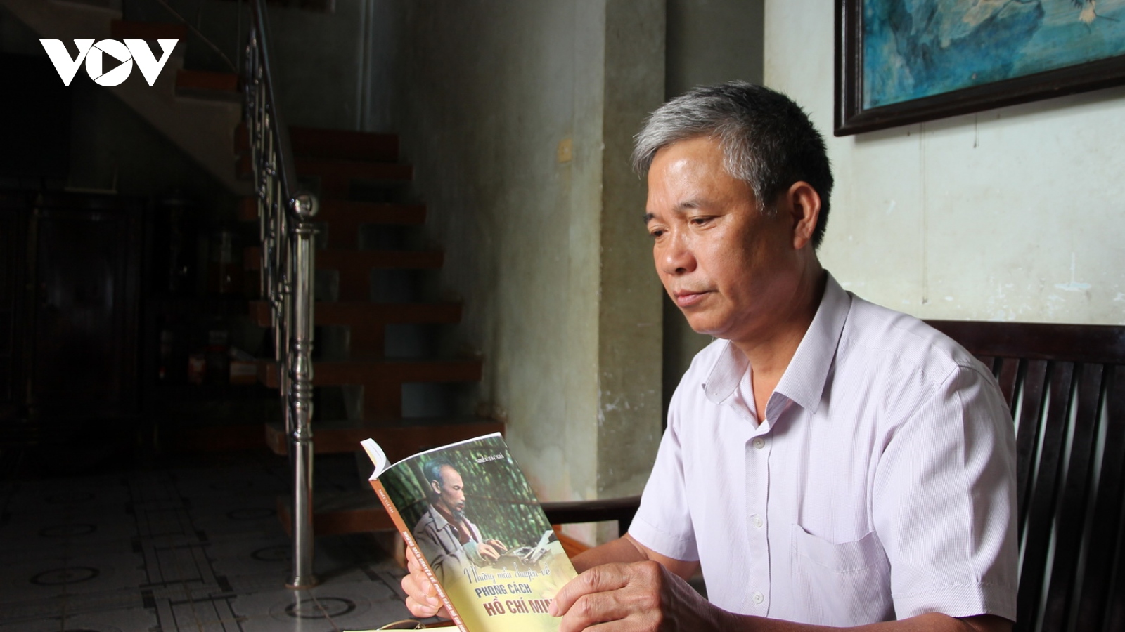 Kể chuyện về Bác Hồ trong sinh hoạt chi bộ để học tập và làm theo