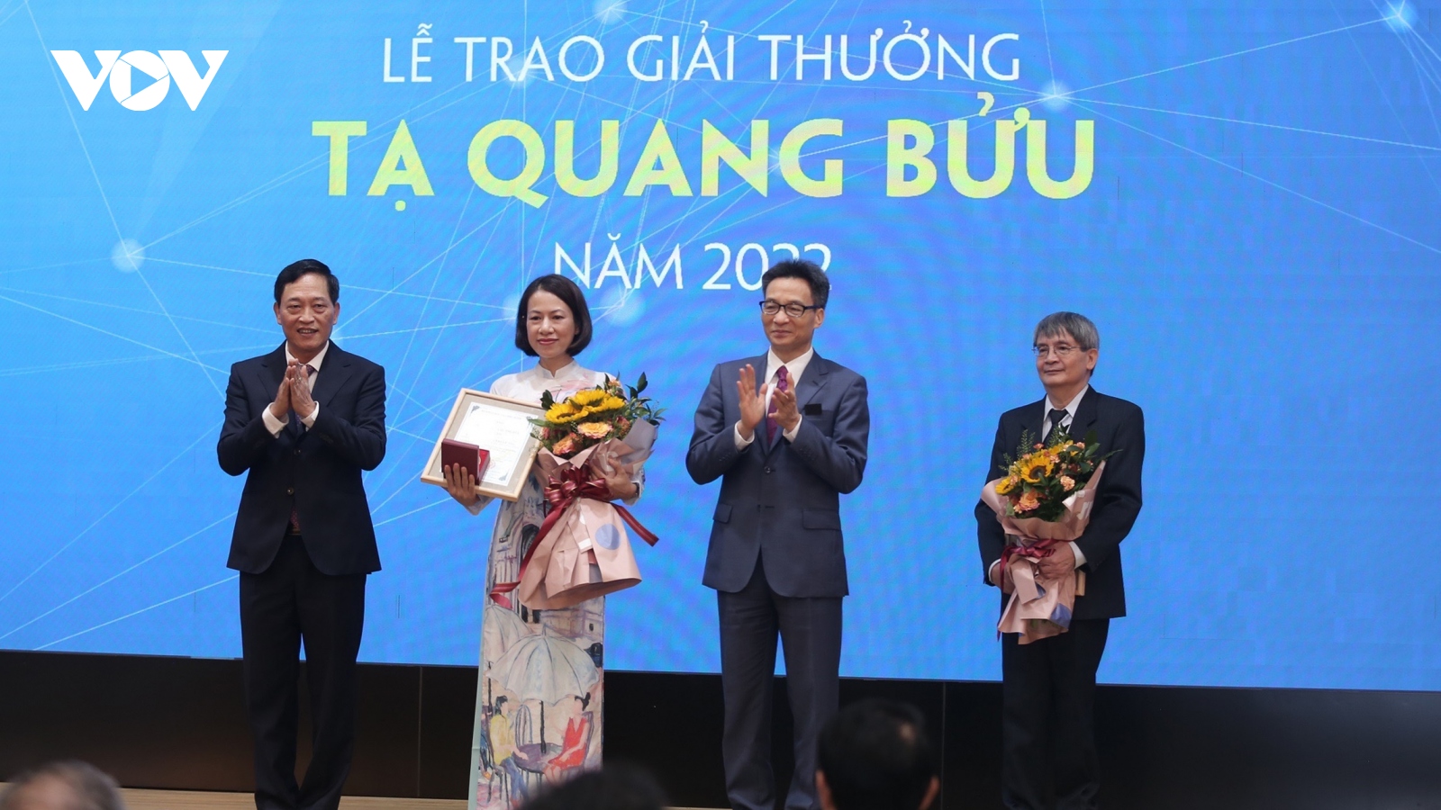 Khoa học-công nghệ là động lực then chốt của đổi mới và phát triển