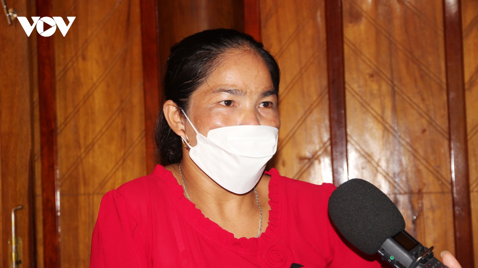 Xin ra khỏi hộ nghèo, Đảng viên thắp lửa ý chí vượt khó