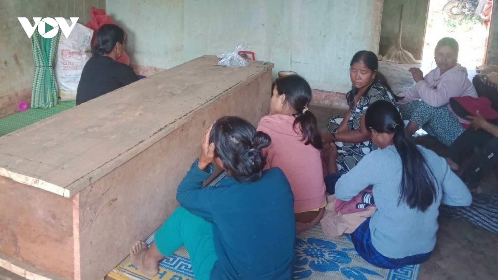 Xe máy "độ chế" mất phanh khi đổ đèo, 1 người tử vong, 4 người bị thương