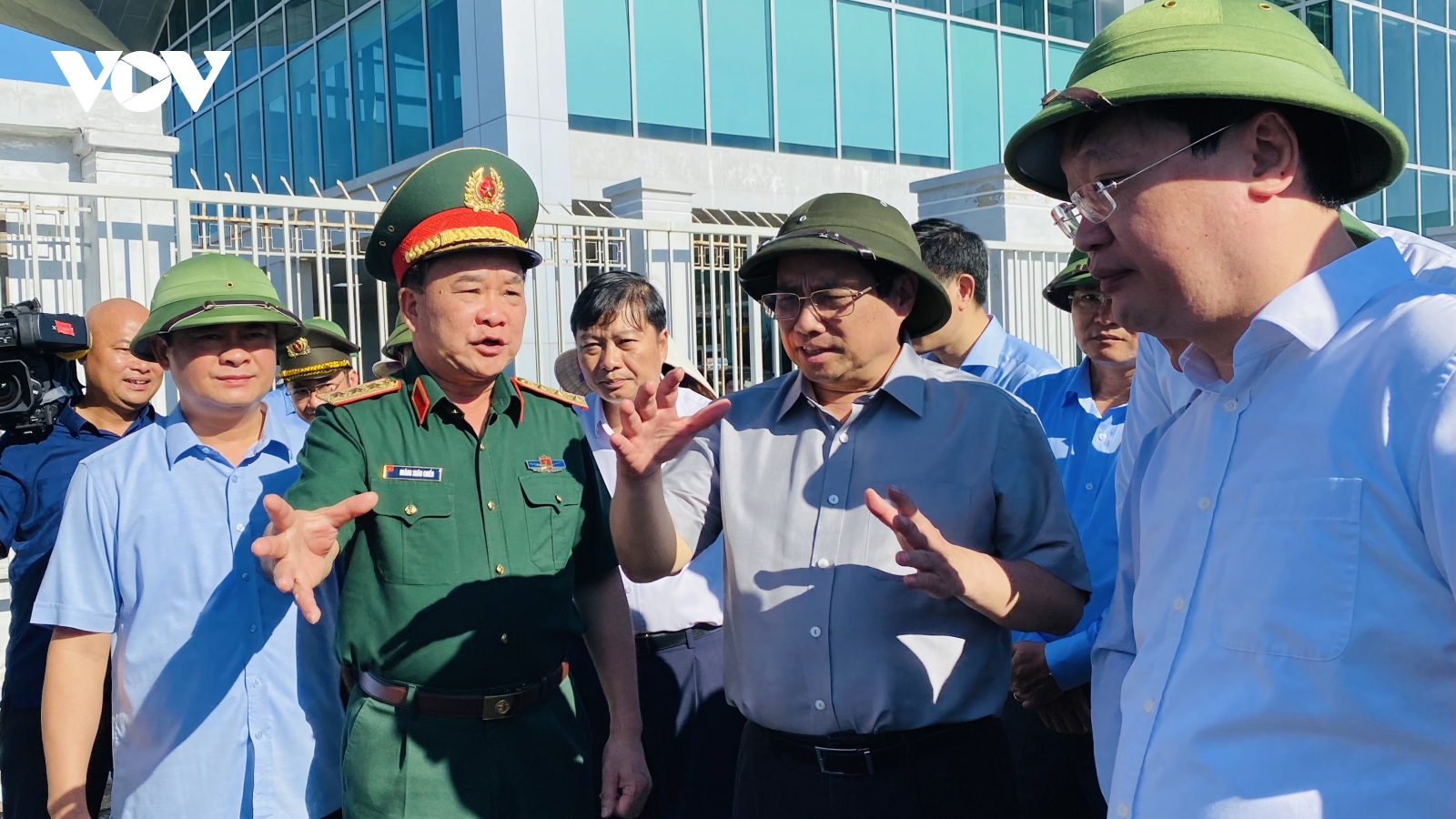 Thủ tướng: Khai thác sân bay Vinh lưỡng dụng cả dân sự và quân sự