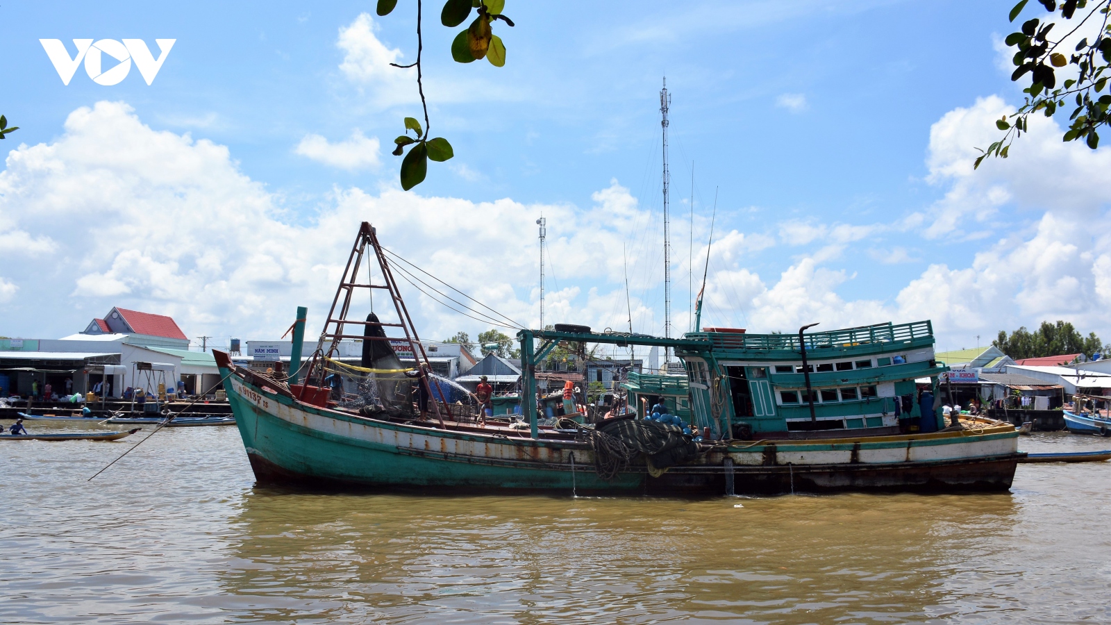 Cà Mau đề nghị xử phạt đơn vị cung cấp thiết bị giám sát tàu cá kém chất lượng